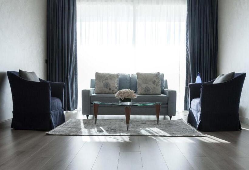 3 Bedroom Suite, Lahoya Homes