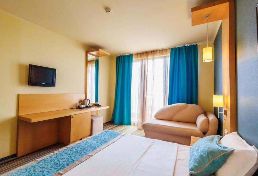 标准间带阳台, Mirage