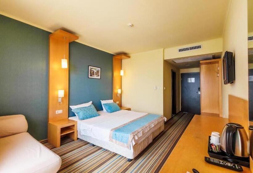 标准间带阳台, Mirage