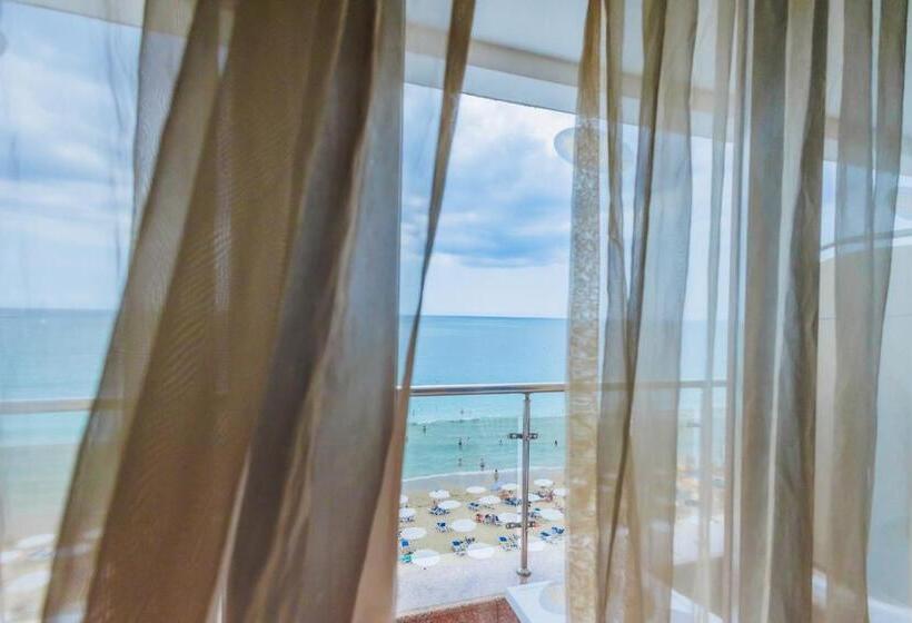 Номер Стандарт с Балконом, Mirage