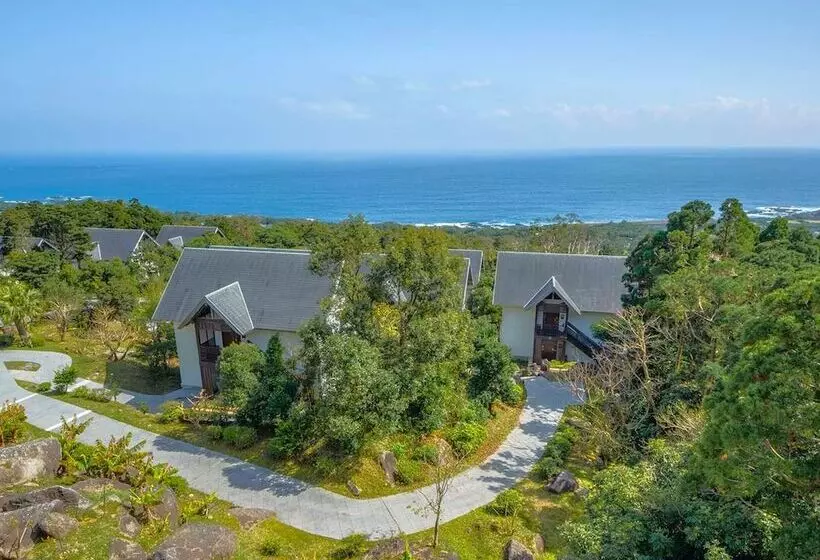 Villa 1 Makuuhuone, Sankara Hotel & Spa Yakushima