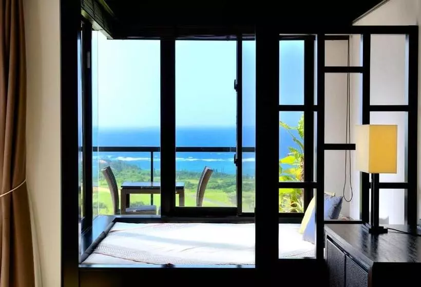 Suite with lake view, Shigira Bayside Suite Allamanda