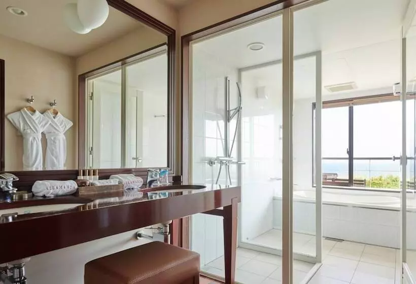 スーペリアースイート, Shigira Bayside Suite Allamanda