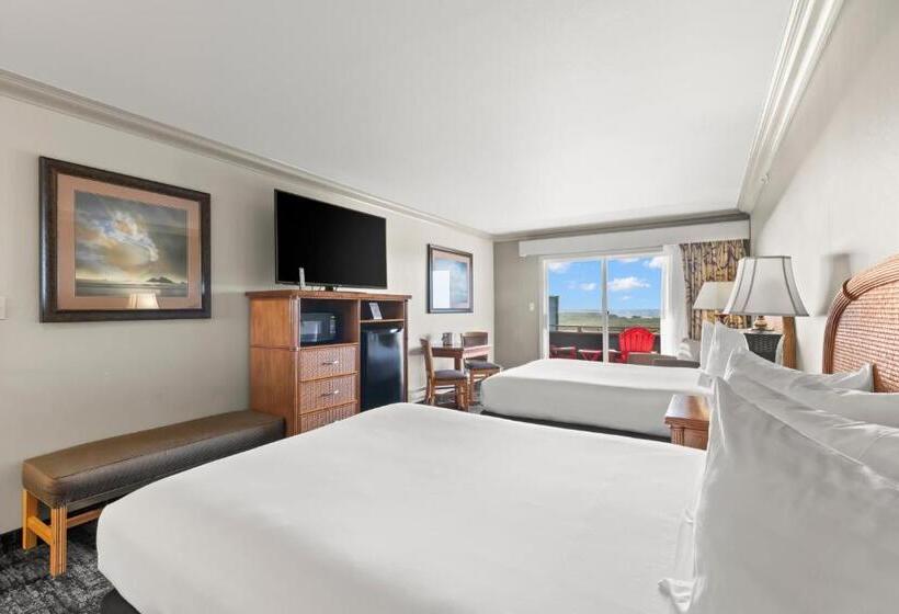 غرفة قياسية مطلّة علي البحر, Surf And Sand Lodge