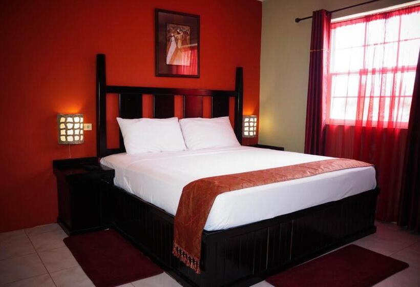 اتاق سوپریور, Tim Bamboo