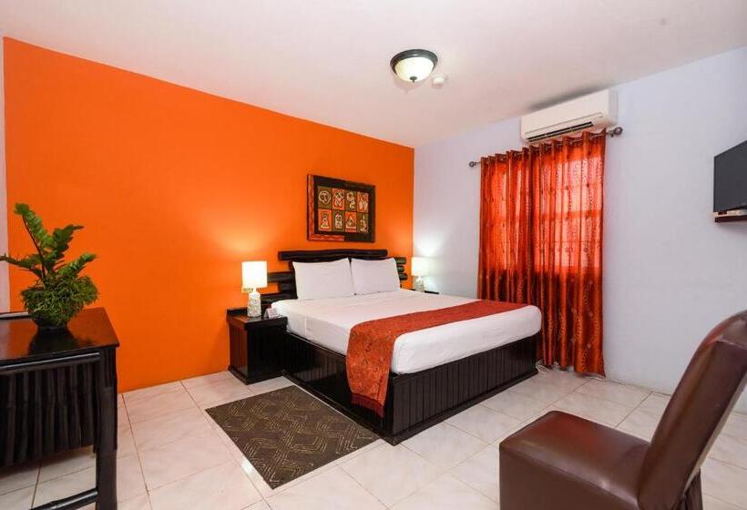 اتاق سوپریور, Tim Bamboo