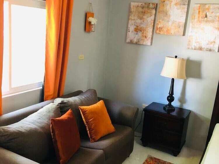 خانه 3 خوابه, Tim Bamboo