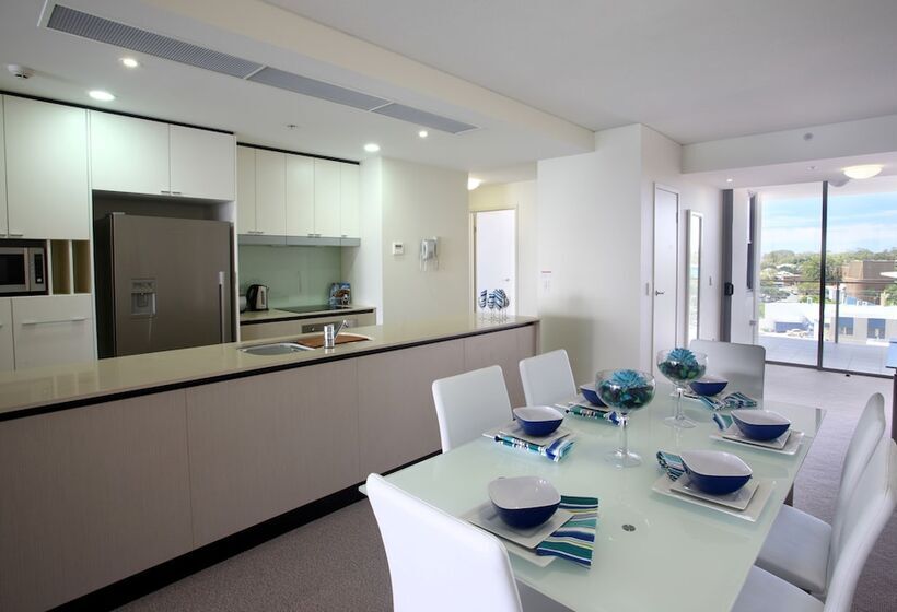 Апартаменты 3 Спальни, Monaco Caloundra