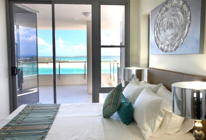 Апартаменты 3 Спальни, Monaco Caloundra