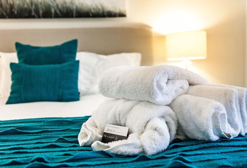 Апартаменты 3 Спальни, Monaco Caloundra