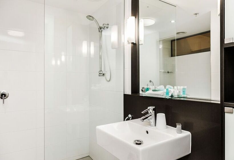 Апартаменты 2 Спальни, Monaco Caloundra