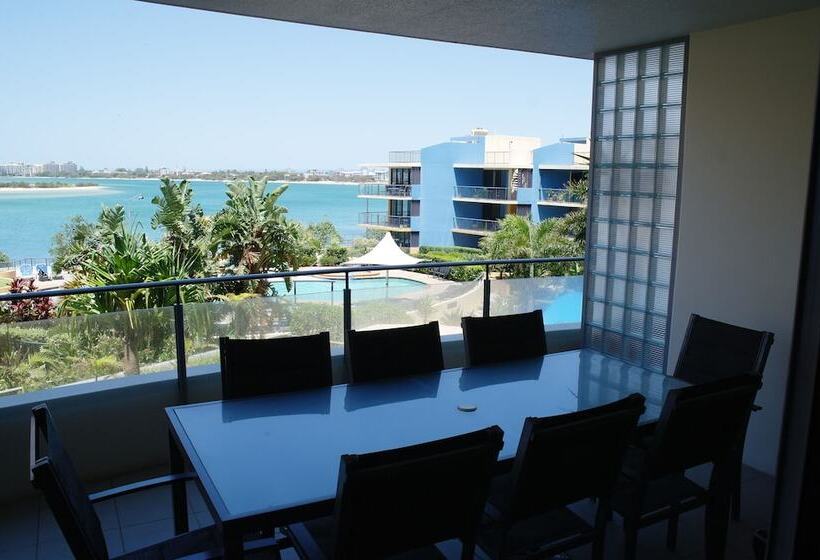 Апартаменты 2 Спальни, Monaco Caloundra