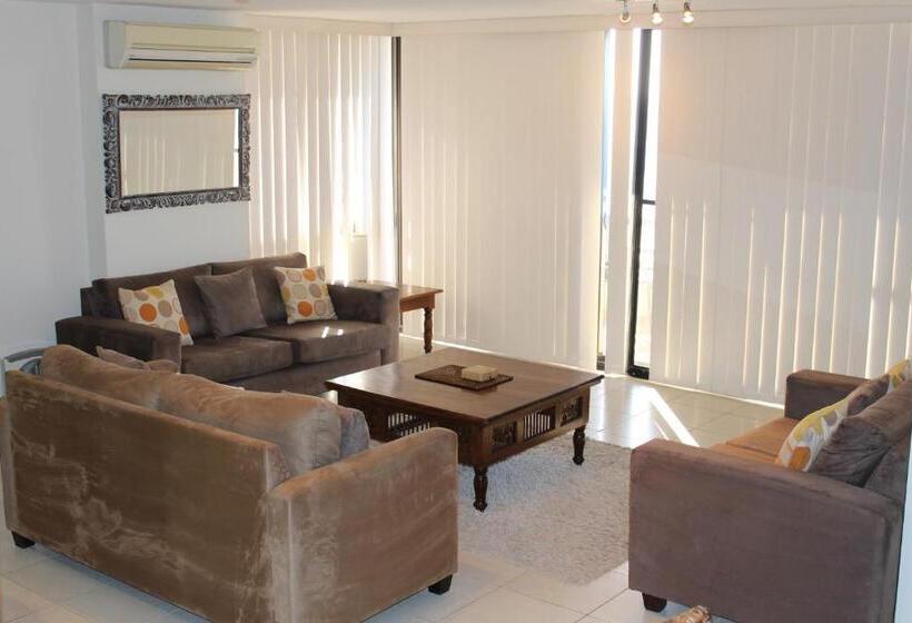 海の見える３ベッドルームアパートメント, Pacific Towers Beach Resort