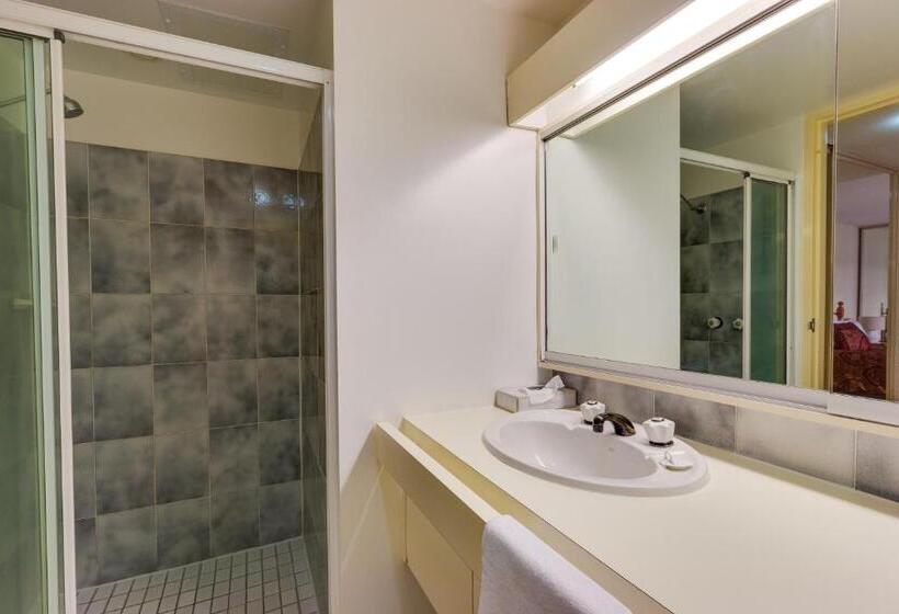 庭の見える１ベッドルームアパートメント, Pacific Towers Beach Resort