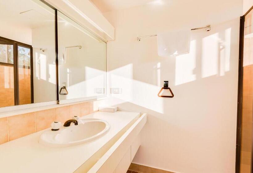 ガーデンビューの２ベッドルームアパート, Pacific Towers Beach Resort