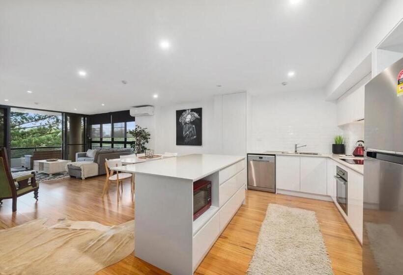 庭の見える１ベッドルームアパートメント, Pacific Towers Beach Resort