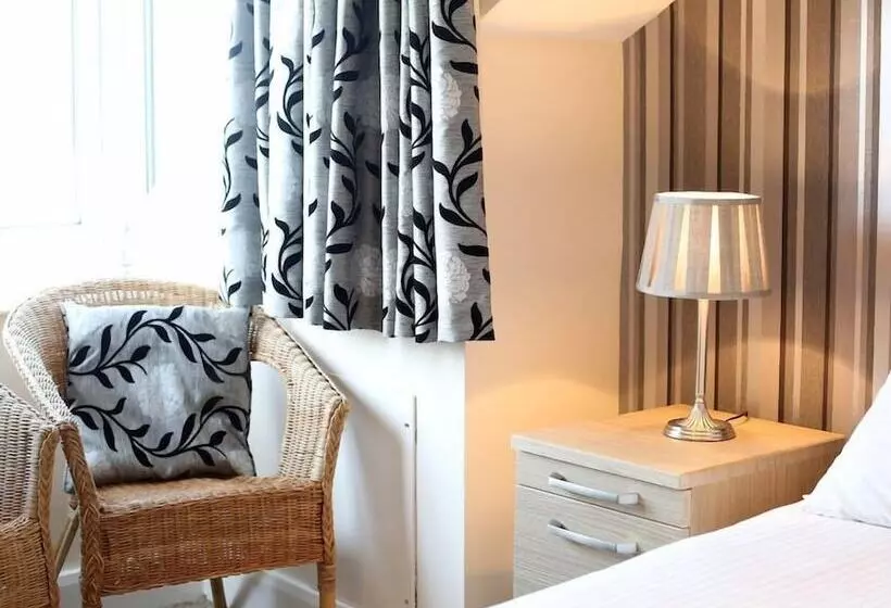 オーシャンビューデラックスルーム, Riviera Guesthouse