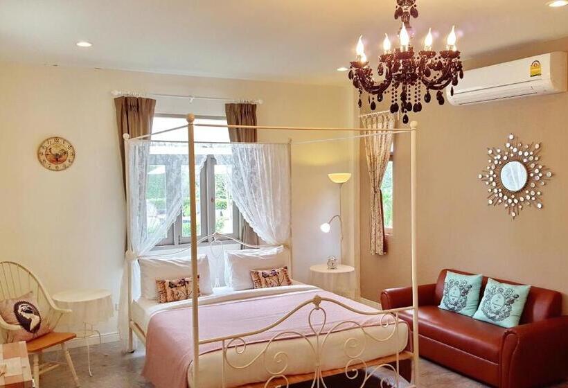 Студио Стандарт с Террасой, Perennial Resort