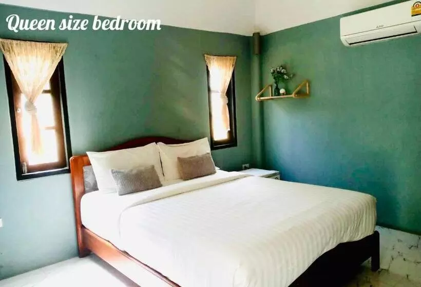 اتاق استاندارد با چشم‌انداز باغ, Perennial Resort