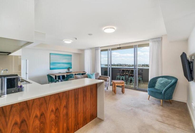 2 Bedroom Apartment with Views, Terminus Apartment Hotel, Ascend Hotel Collection