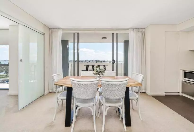 2 Bedroom Apartment with Views, Terminus Apartment Hotel, Ascend Hotel Collection