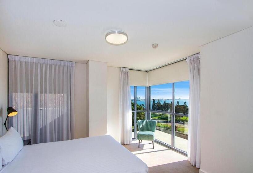 2 Bedroom Apartment with Views, Terminus Apartment Hotel, Ascend Hotel Collection