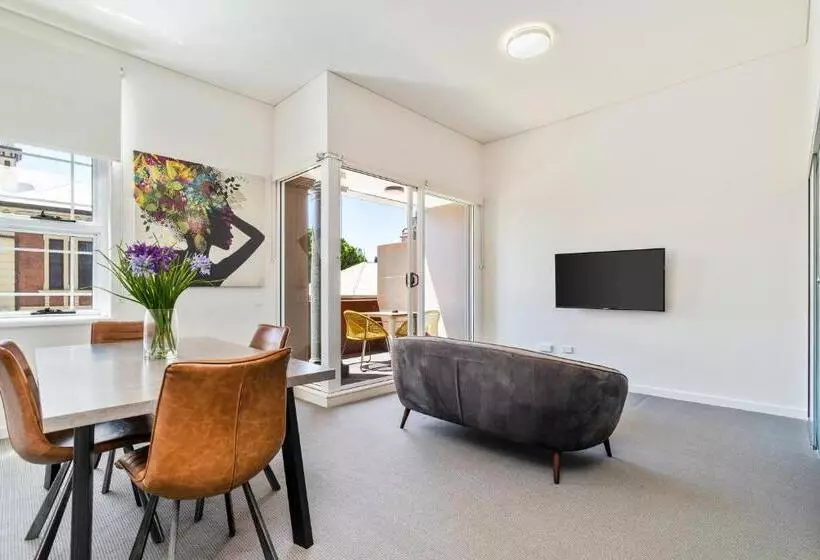 آپارتمان 1 خوابه با بالکن, Terminus Apartment Hotel, Ascend Hotel Collection