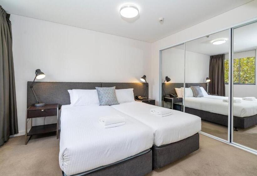 带阳台两卧公寓, Terminus Apartment Hotel, Ascend Hotel Collection