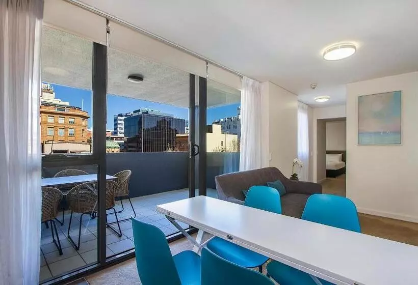 آپارتمان 2 خوابه با بالکن, Terminus Apartment Hotel, Ascend Hotel Collection