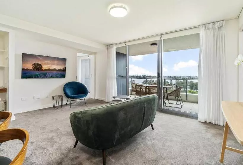 2 Bedroom Apartment with Views, Terminus Apartment Hotel, Ascend Hotel Collection