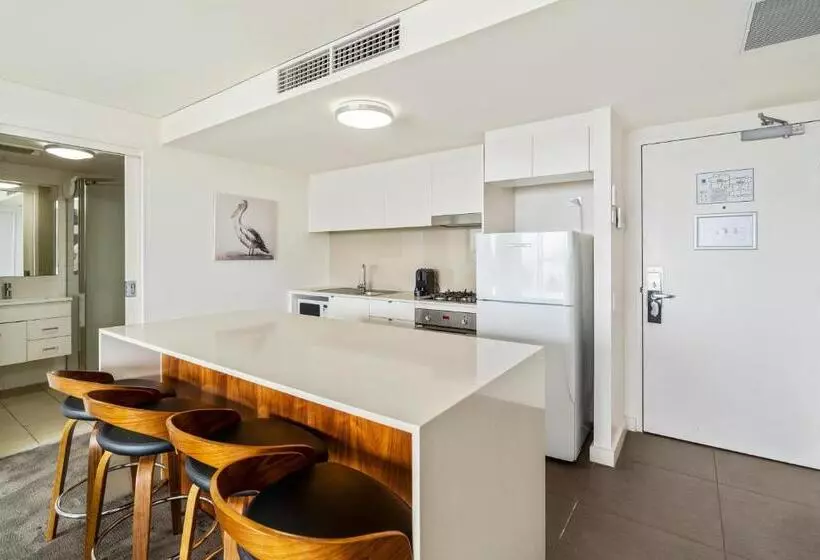 2 Bedroom Apartment with Views, Terminus Apartment Hotel, Ascend Hotel Collection