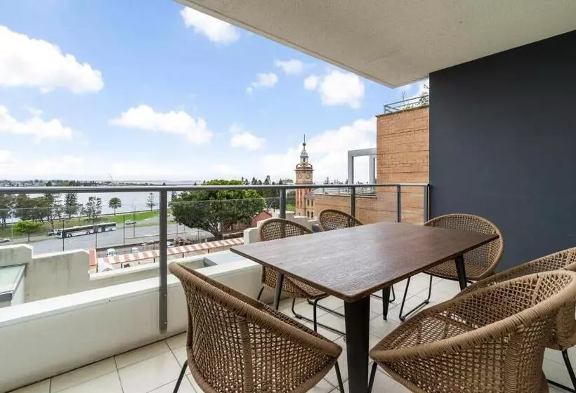 2 Bedroom Apartment with Views, Terminus Apartment Hotel, Ascend Hotel Collection