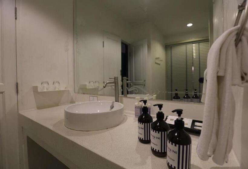 스탠다드 룸 강 전망, The Oia Pai Resort