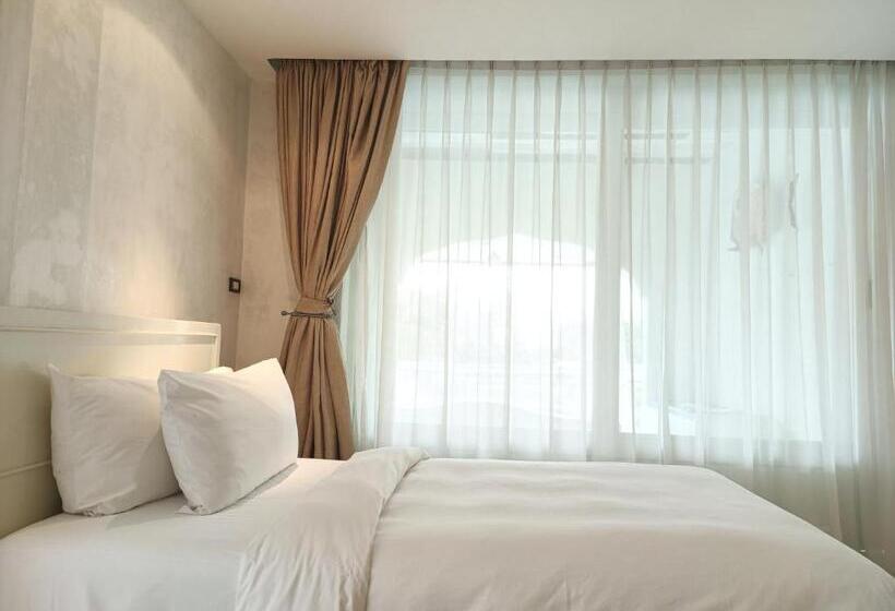 스탠다드 룸 강 전망, The Oia Pai Resort