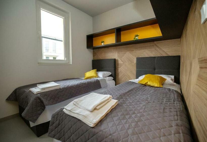 اتاق استاندارد, Iroom