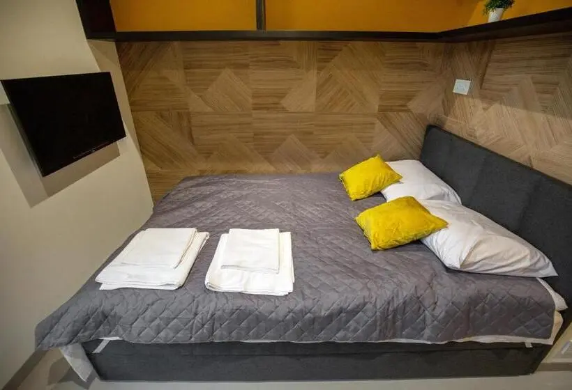 Basic-huone, Iroom