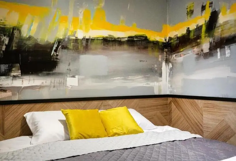 Deluxe-huone, Iroom