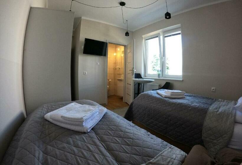 חדר דלוקס, Noclegi Na Wspólnej