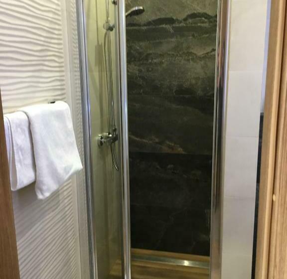 חדר סטנדרט, A&p Motel