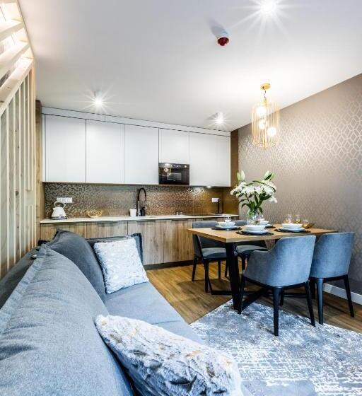 آپارتمان لوکس 1 خوابه, Aparthotel Prestige