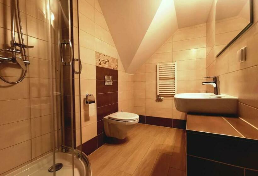 اتاق استاندارد, Galicówka