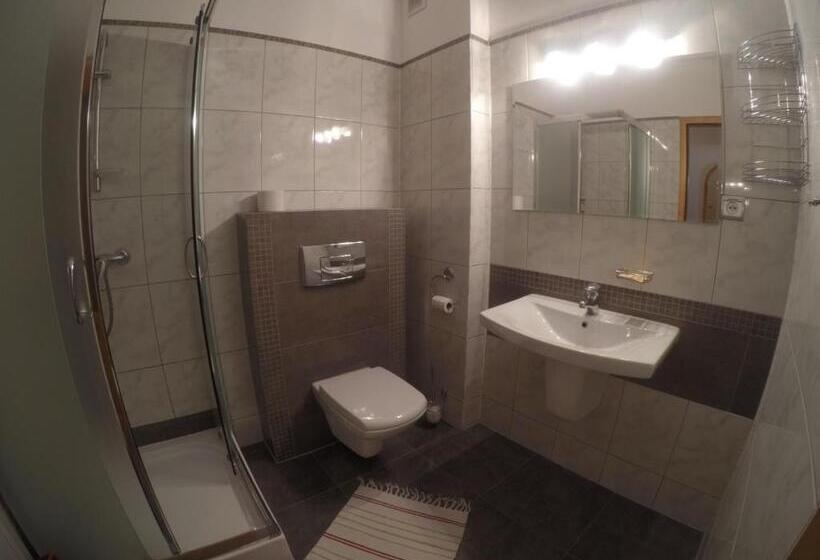 اتاق استاندارد, Galicówka