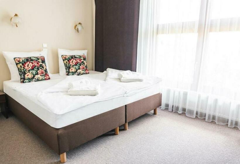 اتاق استاندارد, Perła świeradowa