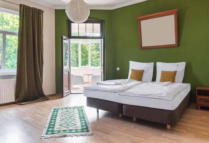 اتاق لوکس, Perła świeradowa