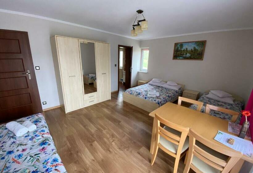 带阳台标准四人间, Pod Brzozka