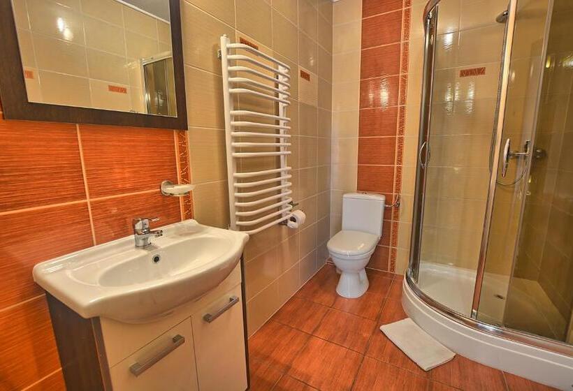 基本间, Pod Brzozka