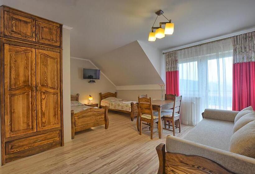 标准工作室带阳台, Pod Brzozka