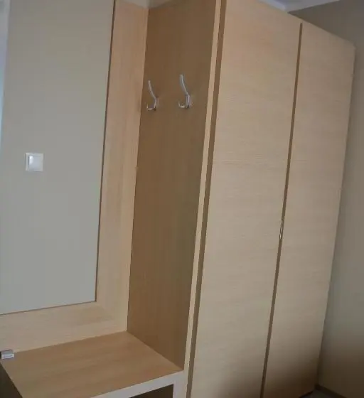 スタンダードトリプルルーム, Emef Centrum Szkoleniowo Serwisowe