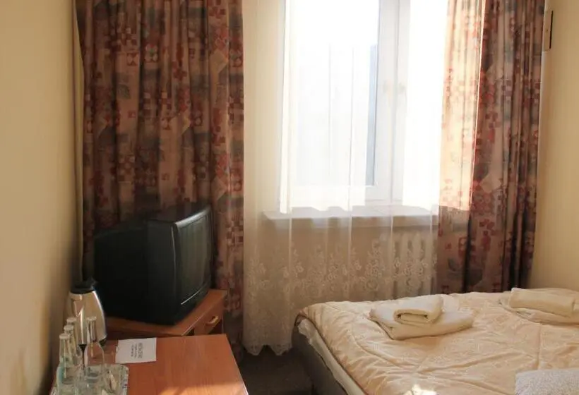 スタンダード４人部屋, Hostel Barbórka