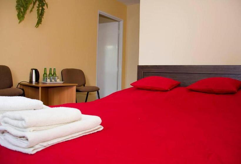 Номер Стандарт Трехместный, Hostel Barbórka
